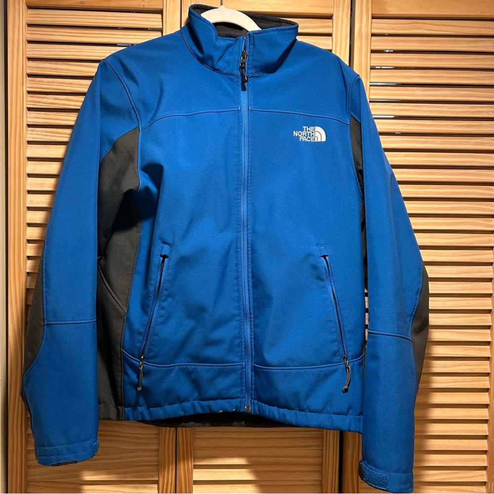 The North Face Men's Blue & Black Performance Jacket